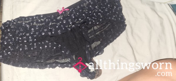 Black Frilly Lace Panties!