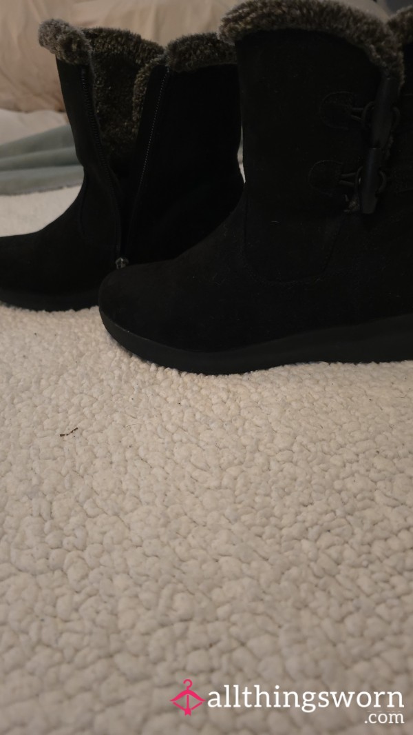 Black Fur Lined Short Boots