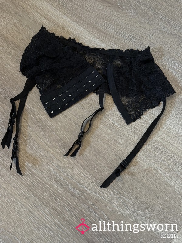 Black Garter Suspender Belt