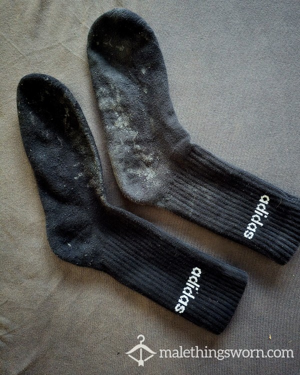 Black Heavy Worn Socks