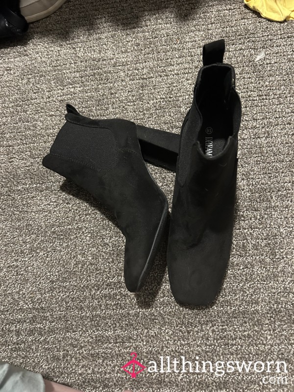 Black Heel Boots