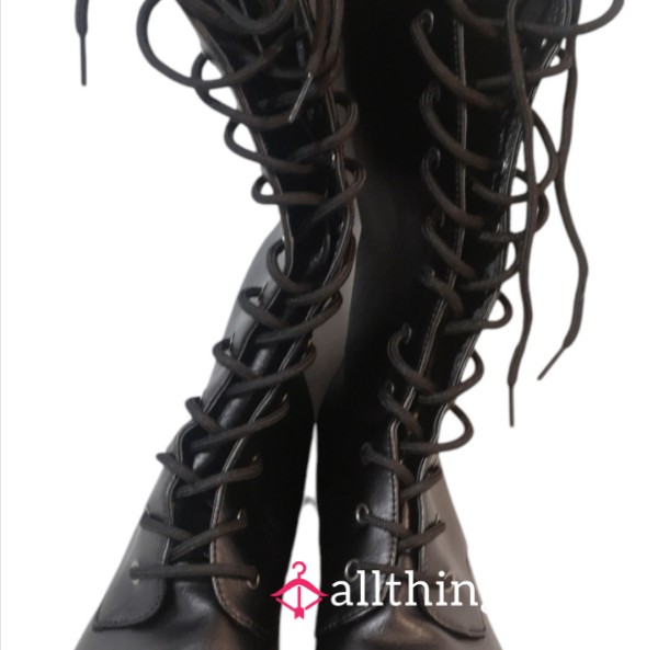 Black Heeled Lace-up Boots 11/42