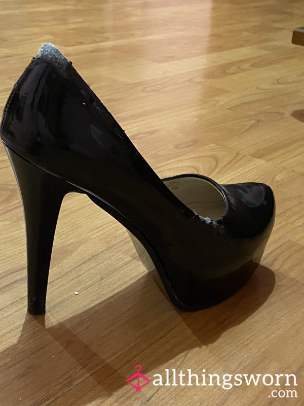 Black High Heel Shoes