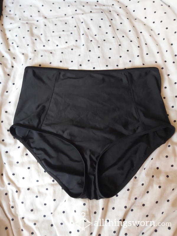 ***SOLD*** Black High Waisted Size 18 Bikini Full Back