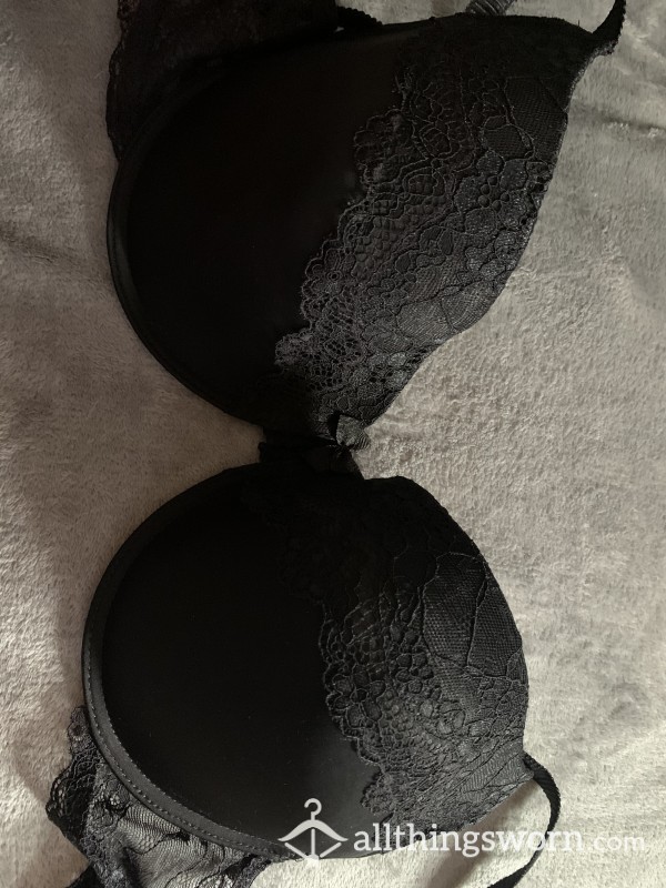 Black Lace And Silk Feel Bra