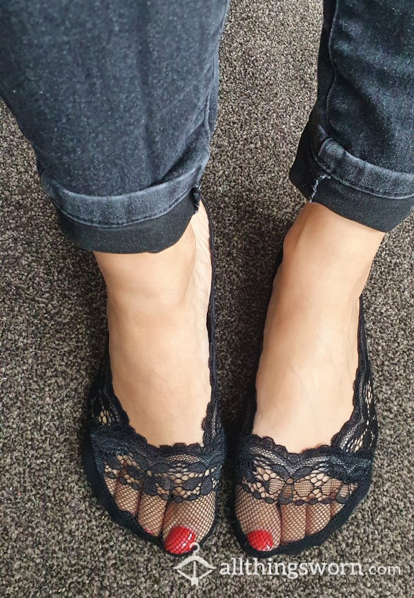 Black Lace Footsies