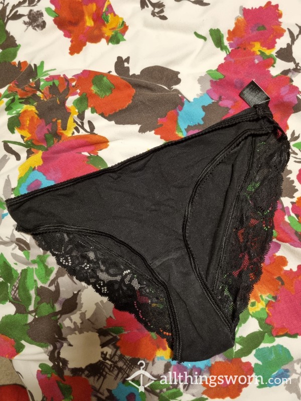 Black Lace Panties