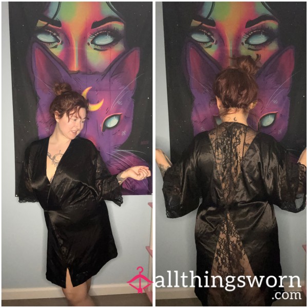 Black Lace Silky Robe - Size L