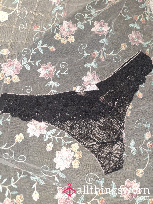 Black Lace Thong With Leopard Print Detail Bow.