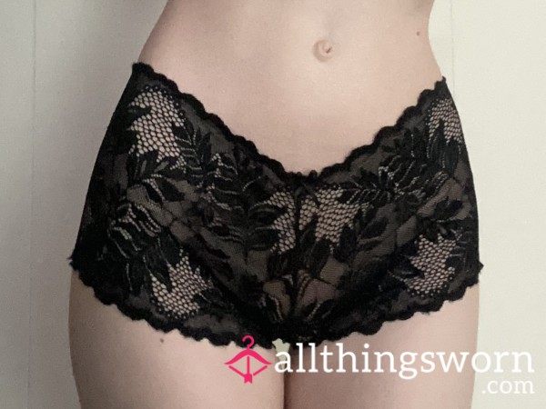 Black Lacy Boyshorts