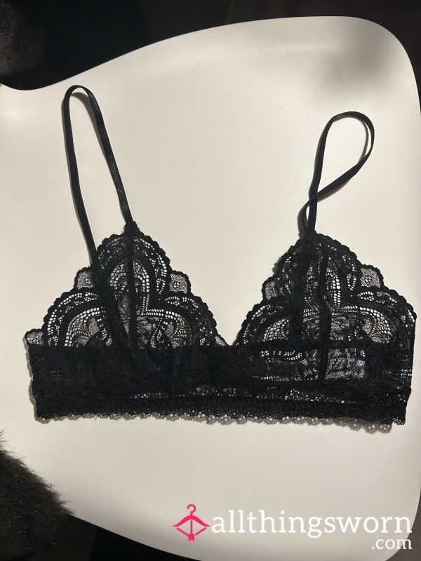 Black Lacy Bra