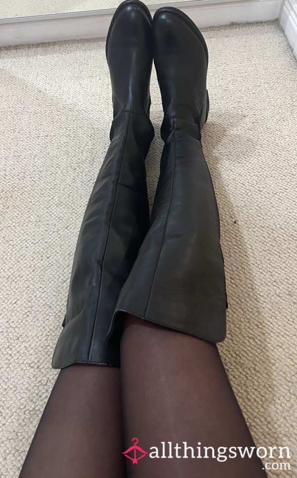 Black Leather Boots 🖤😈