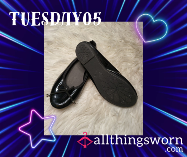 Black Patent Flats, Size 8