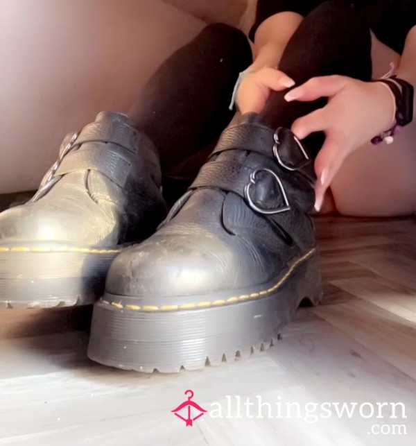 🖤 Black Platform Heart Buckle Doc Martens With 5 Minute Video ♡ Size 5.5 UK ♡ Very Worn