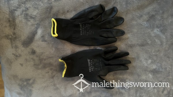 Black Rubber Gloves - Size 10