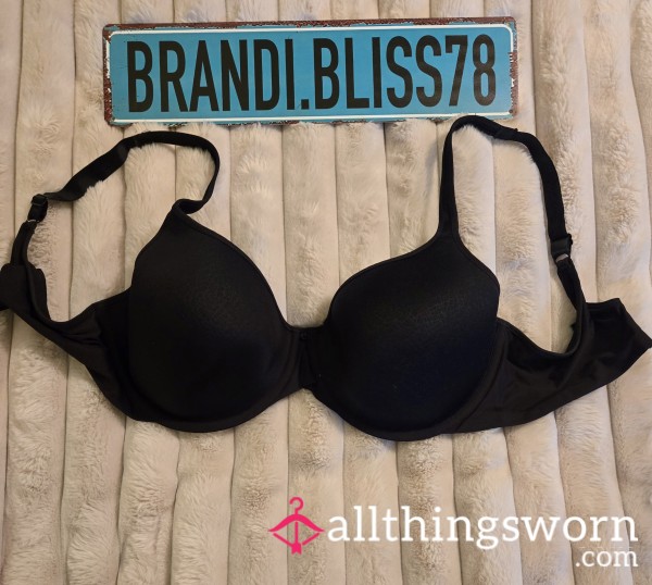 ⚫️ Black Satin Molded Bra ⚫️