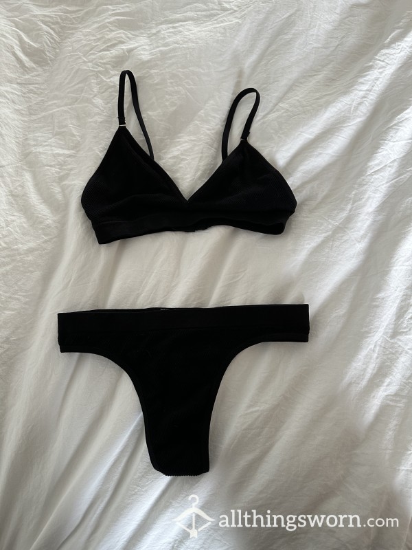 Black Seamless Set