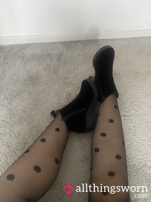 Black Sheer Tights With Spots