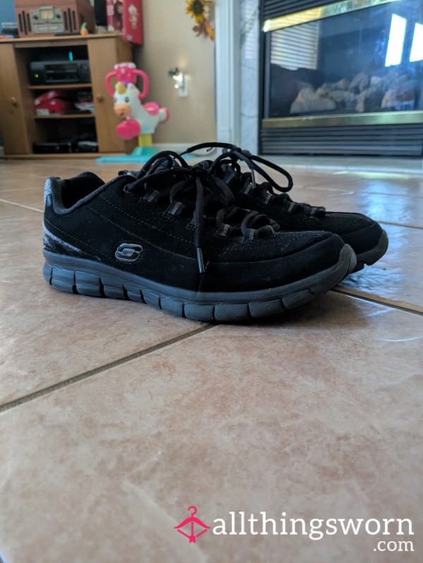 Black Skechers