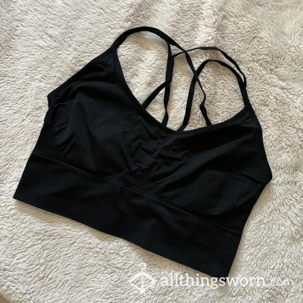 Black Sports Bra 🖤