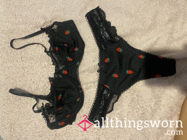 Black Strawberry Set