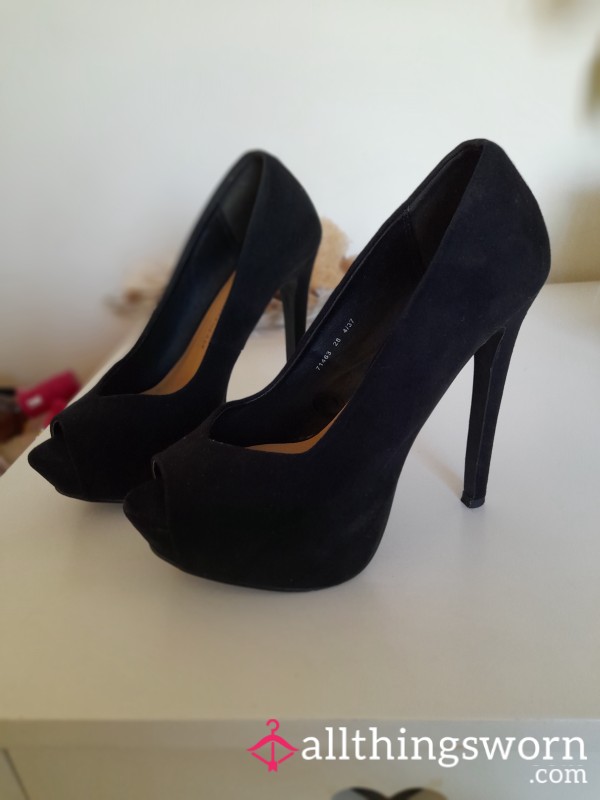 Black Suede P**p Toe Platform Stiletto Size 4