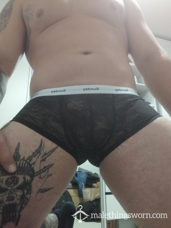 Black Sunday Lace Panties😈😜