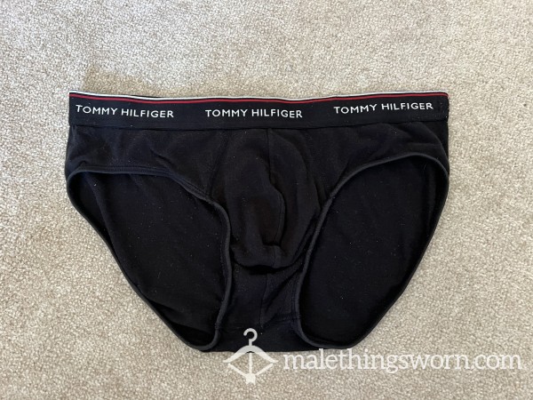 Black Tommy Hilfiger Briefs Medium