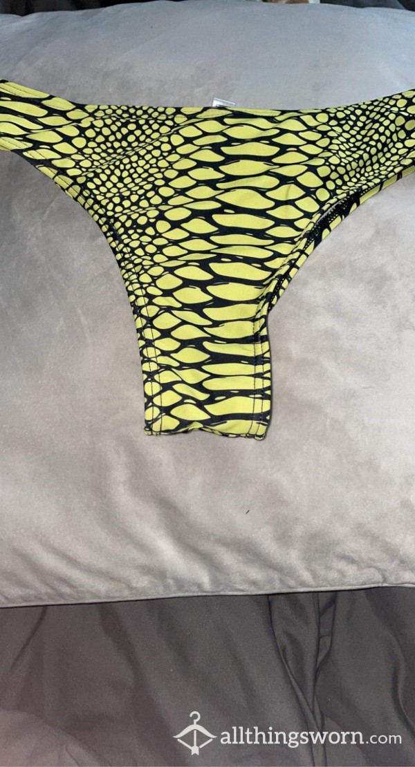 Black&yellow Snake Print Bikini Bottoms