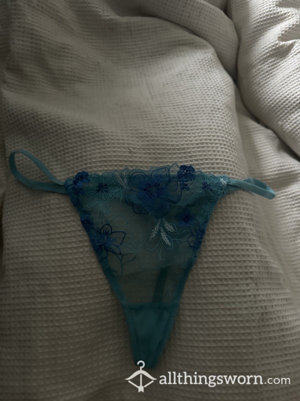 Blue Lace Flor*l Thong 🦋