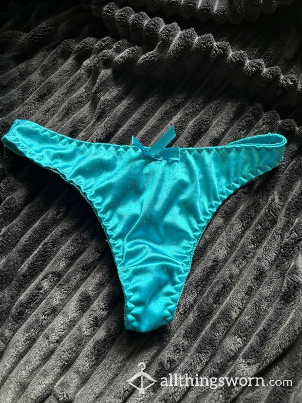 🦇 Blue Old Satin Thong🦇