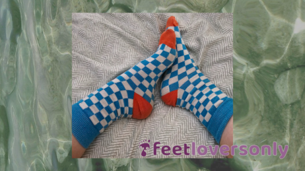 🩵🍊Blue & Orange Checkered Socks🍊🩵