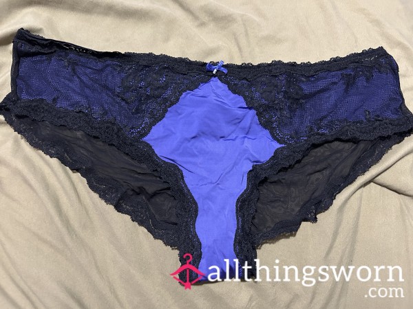 ~BLUE SATIN & BLACK MESH LACE CHEEKY PANTY~