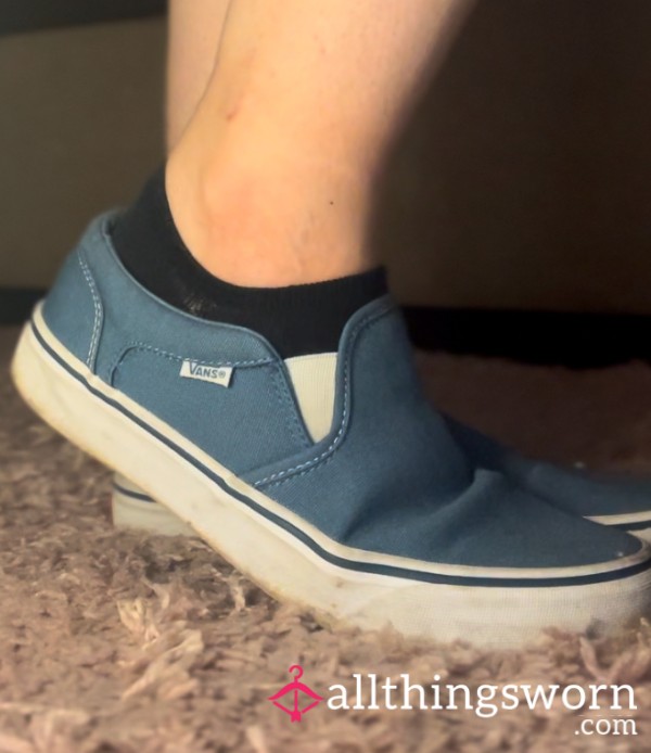 💙🤍 Blue Slip On Vans + 2 Min Video ♡ Size 5 UK ♡ Sweaty ♡ Tracked Shipping Available ⚓️