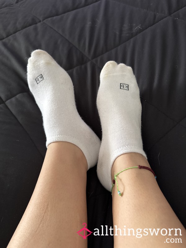 Brand New Ready For Wear Thin White Ankle Socks 😘