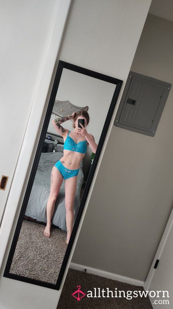 🧊 Bright Blue Bra And Cheeky Panty Set 🧊