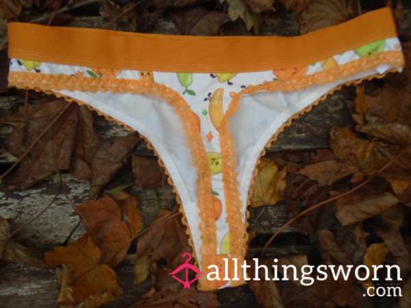 🍐Bright, Cheery, Fruit Motif Thongs😏