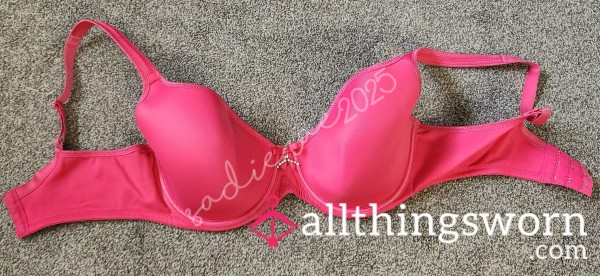 Matching Set - Bright Pink 36E Bra, Well-worn And Fullback Panty- Includes 24 Hour Wear And Track