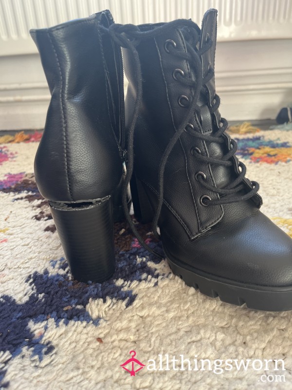 Broken Heeled Boots UK Size 5