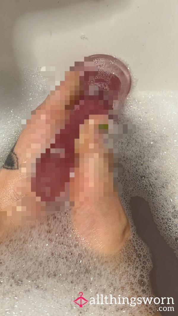 Bubble Bath Suction Cup Di**o Foot Wanking