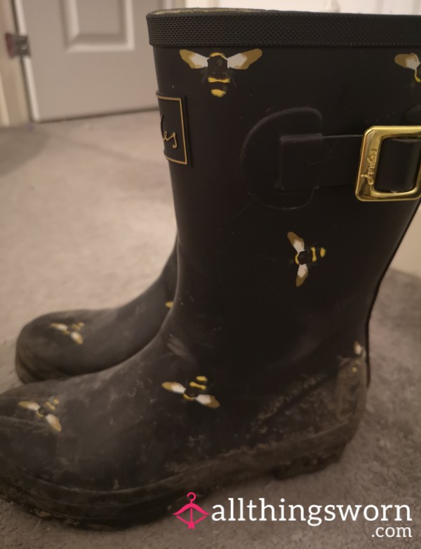 Joules B*mble Bee Size 4 Wellies 🐝