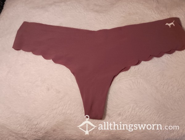 Burgundy Scalloped Edge Thong