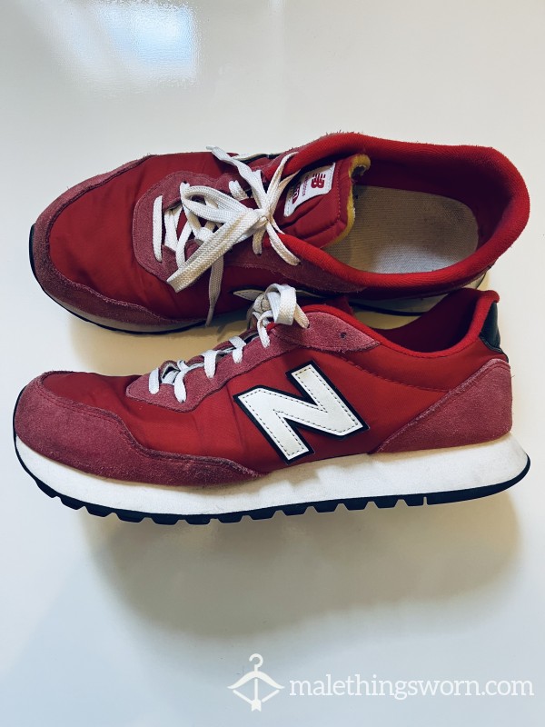 RED NEW BALANCE TRAINERS