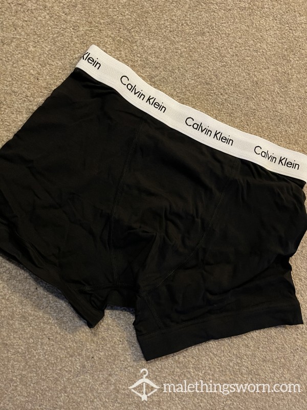 Calvins (worn Or C*mrag)