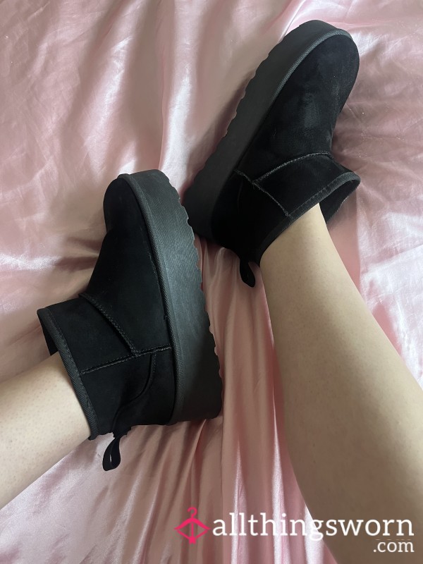 Chavvy Black Platform Ugg Boots 🥰 Worn Without Socks 👅