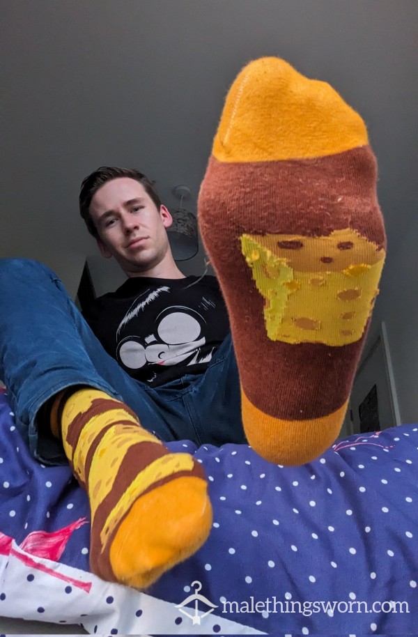 Cheesy Socks 🧀