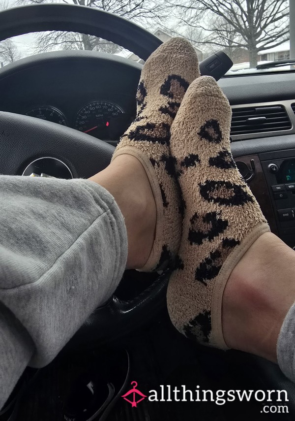 Cheetah Fuzzy Ankle Grippy Socks!!!