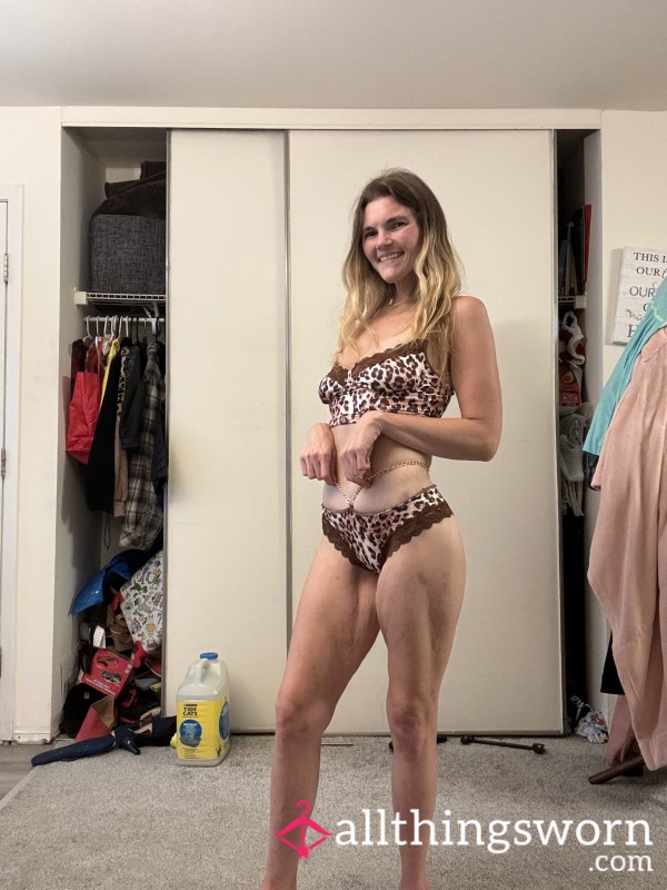 Cheetah Lingerie With Belly Chain