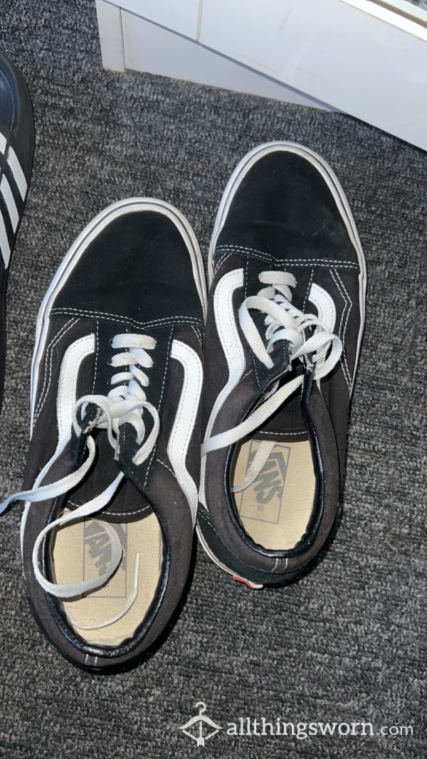 Cla**ic Vans