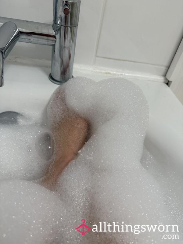 Cleaning My Dirty Feet In The Bath